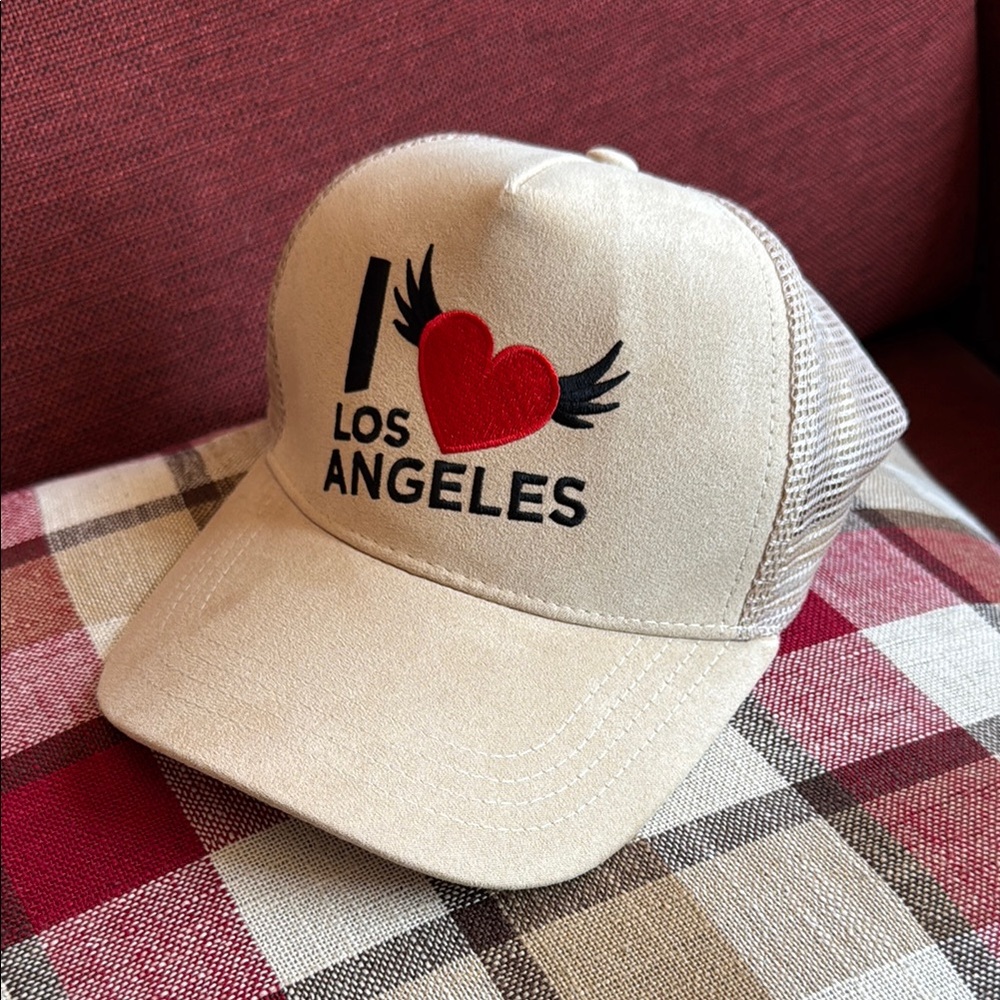 Tan Snap Back 'I Love Los Angeles' Mesh Trucker Hat Cap